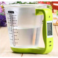 Digital Measuring Cup with LCD Display.